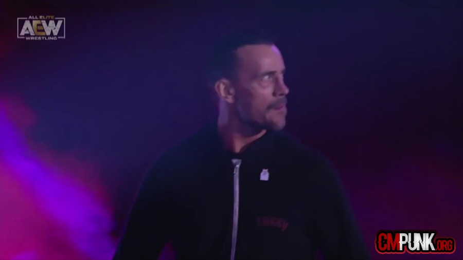 CM_Punk_describes_his_emotional_debut_with_AEW_SportsNation_mp41511.jpg